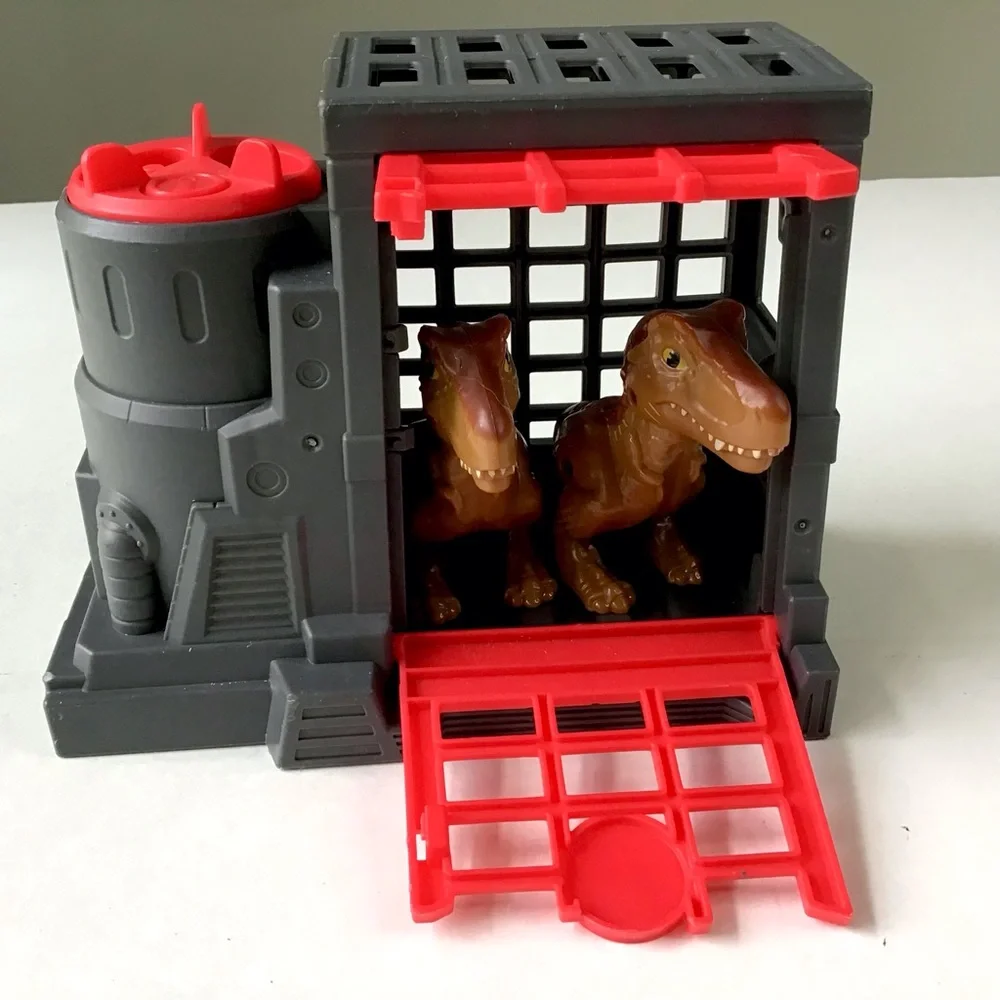 Imaginext Jurassic World Tank The Dinosaur, Capture Cage, T-Rex Action Figures